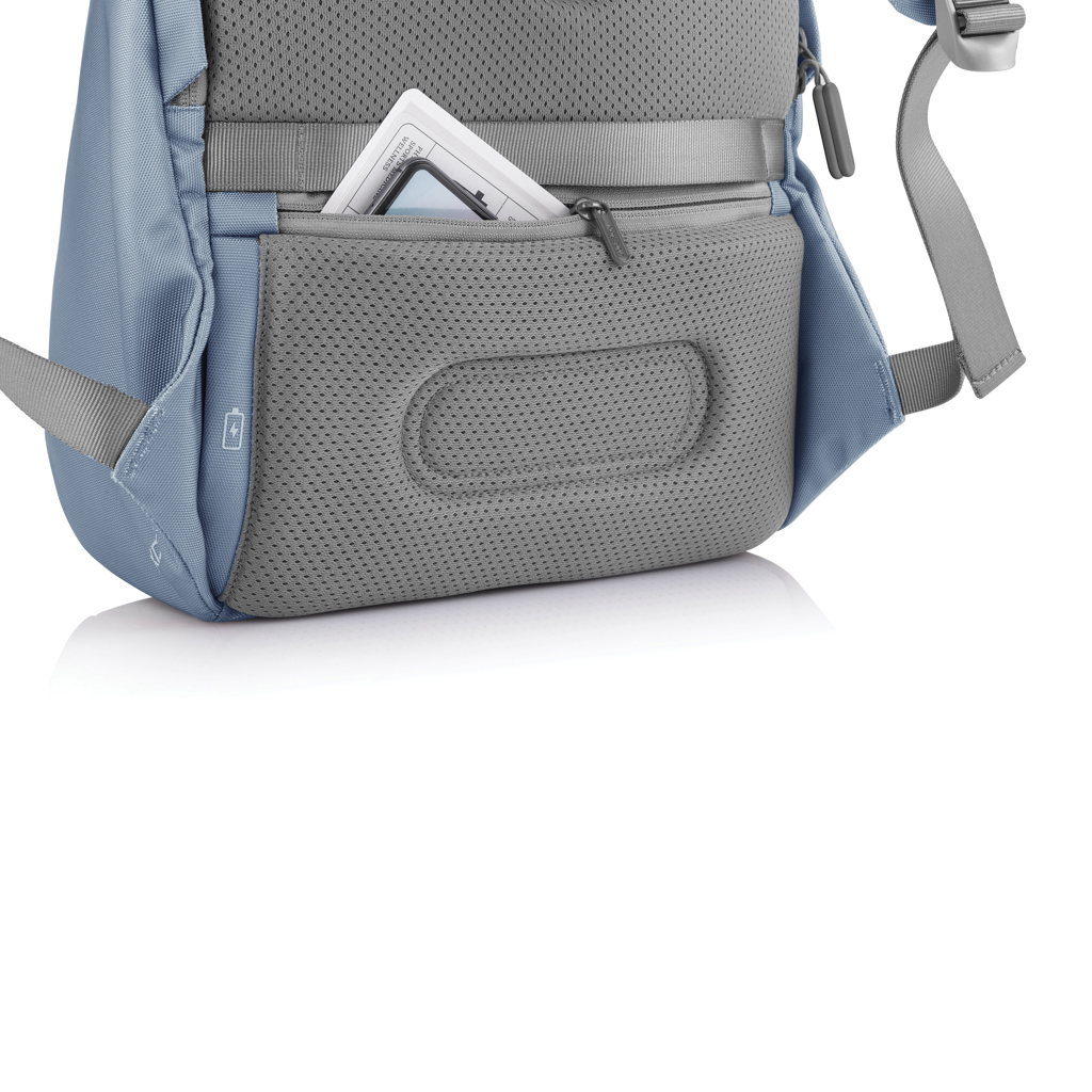 Sac à dos gris avec poche arrière ouverte