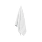 Serviette de bain blanche accrochée