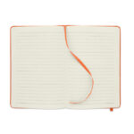 Carnet ouvert avec ruban orange