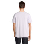 Homme portant un t-shirt blanc vu de dos