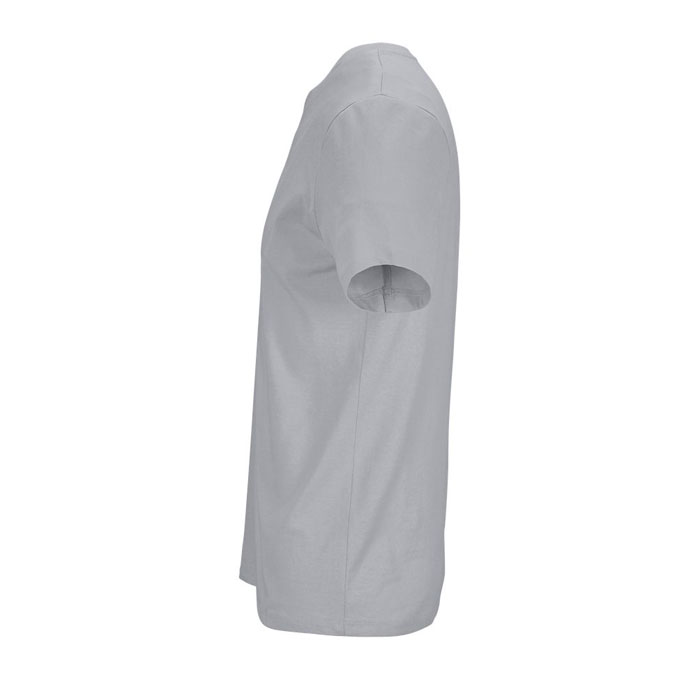 T-shirt gris clair vu de côté.