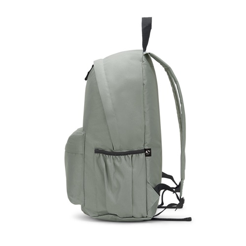Sac à dos gris clair de côté