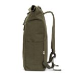 Sac à dos vert en toile vu de côté
