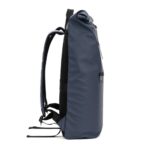 Sac à dos bleu foncé vu de côté