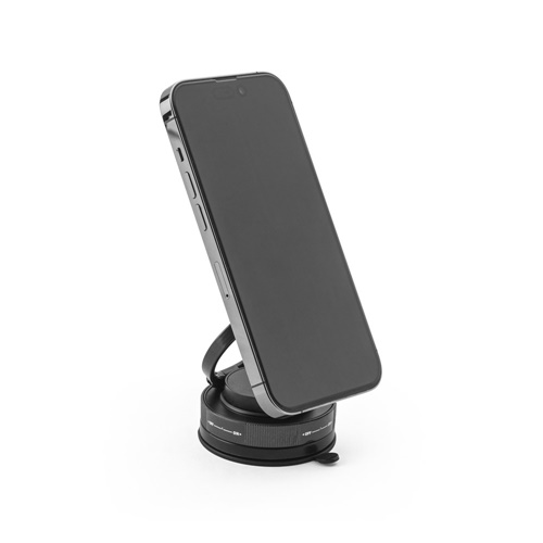Smartphone sur support magnétique de bureau