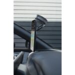 Support magnétique pour smartphone dans une voiture