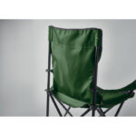 Chaise pliante verte avec structure métallique noire