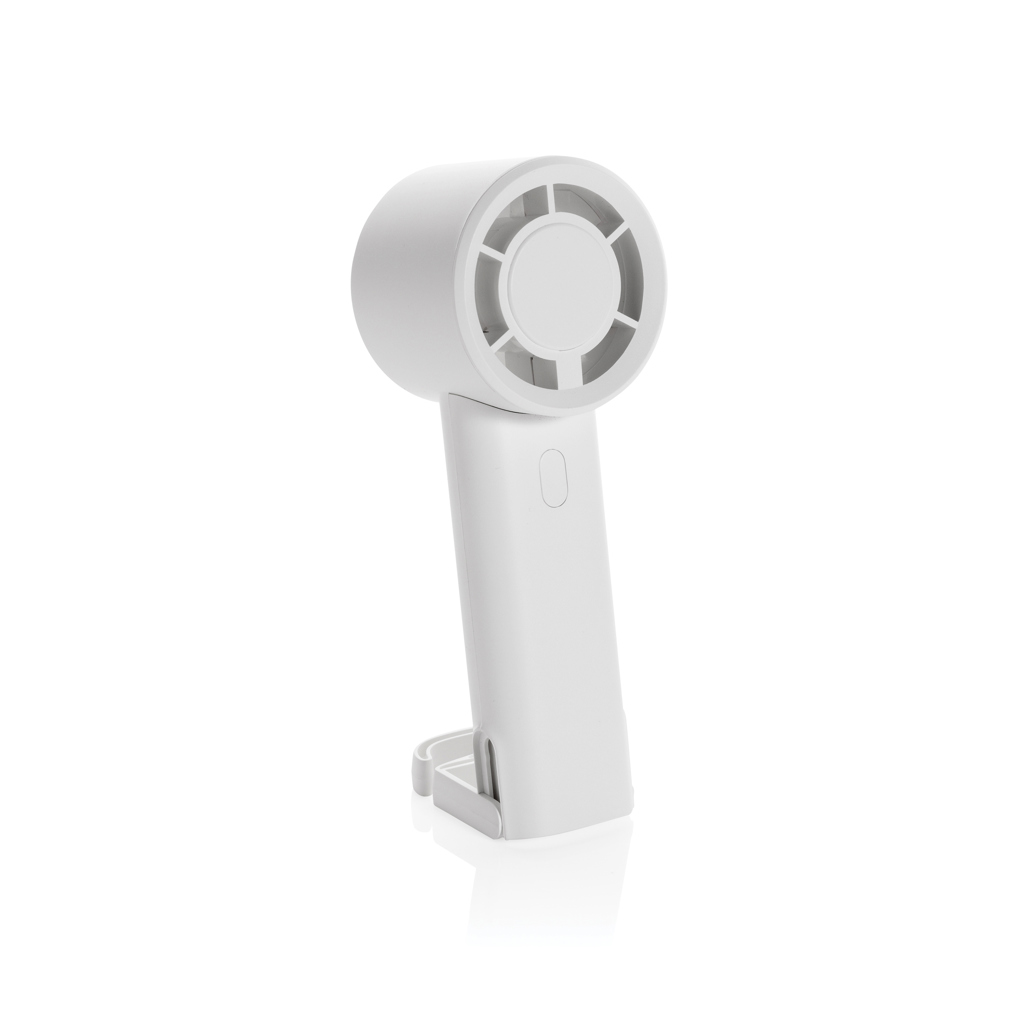 Ventilateur portable blanc sur fond blanc
