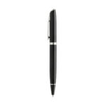 Stylo à bille noir élégant sur fond blanc