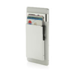 Porte-cartes métallique fixé au dos d’un smartphone