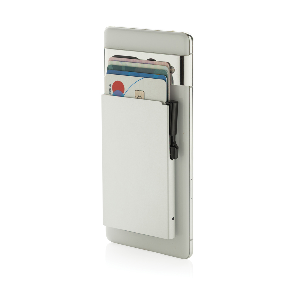 Porte-cartes métallique fixé au dos d’un smartphone
