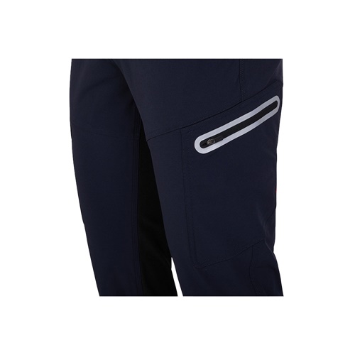 vl selene. pantalon (230 g/m²), composé de nylon recyclé (91 %) et d'élasthanne (9 %)