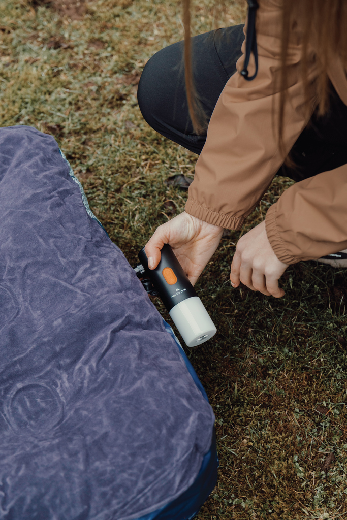 lampe de camping avec pompe à air nordic drift titan