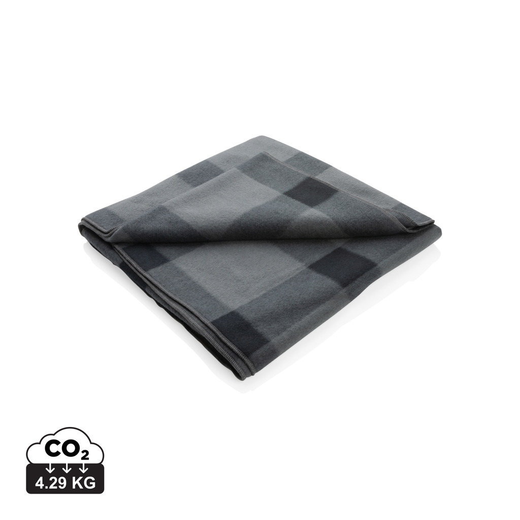 Plaid gris à carreaux plié