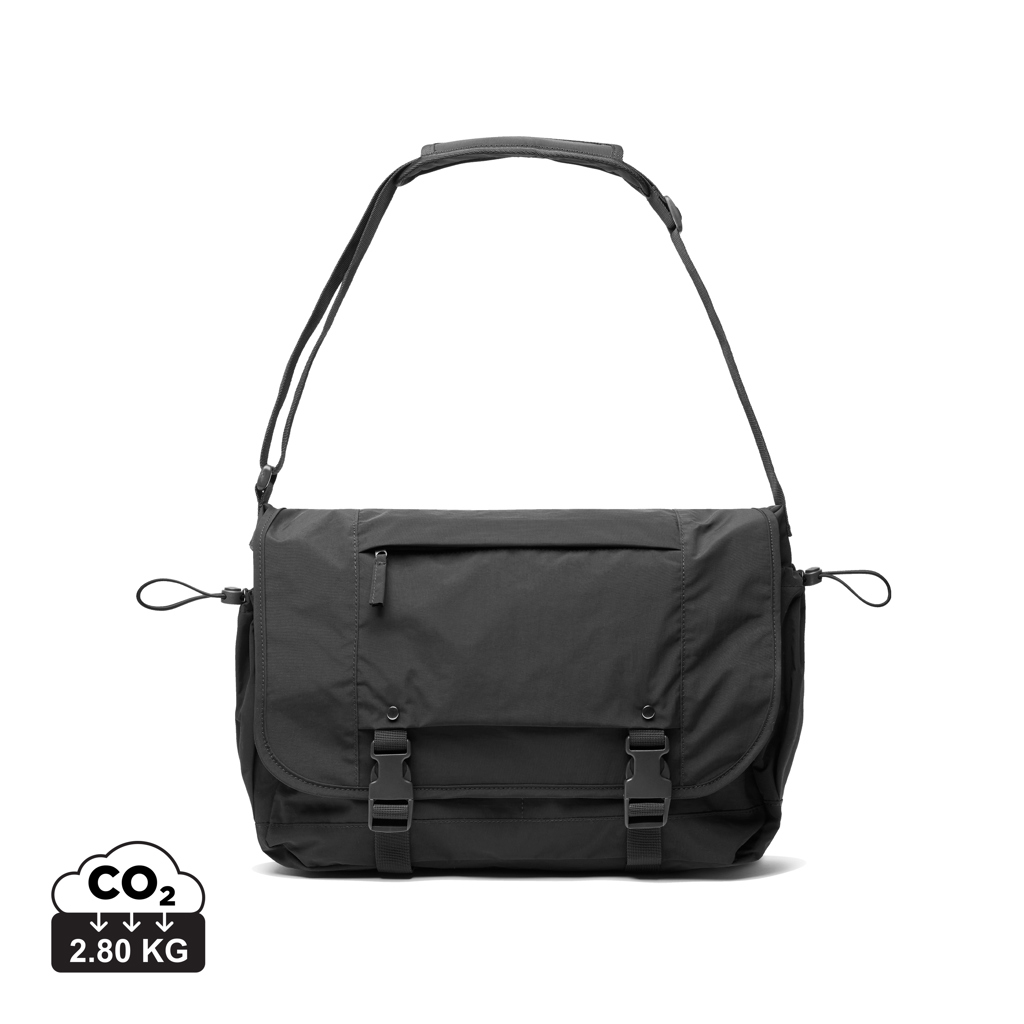 Sac bandoulière noir avec rabat et boucles