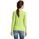 Femme de dos en haut vert clair manches longues