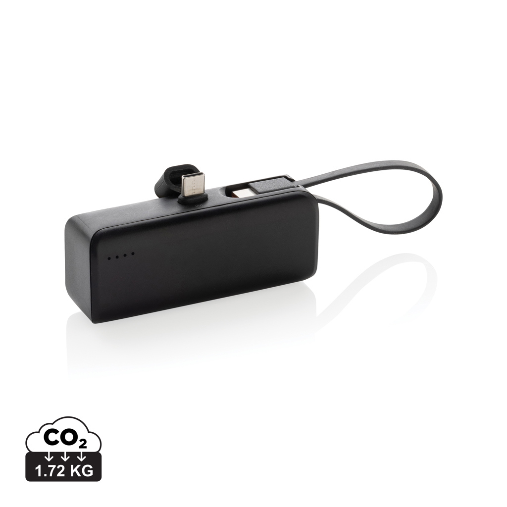 Batterie externe noire avec câble USB-C intégré