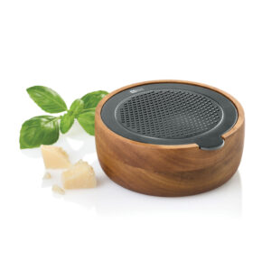 Râpe à fromage en bois avec couvercle