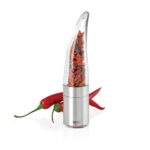 Moulin à piment en inox avec piments rouges