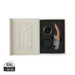 Coffret sommelier avec tire-bouchon et guide des vins