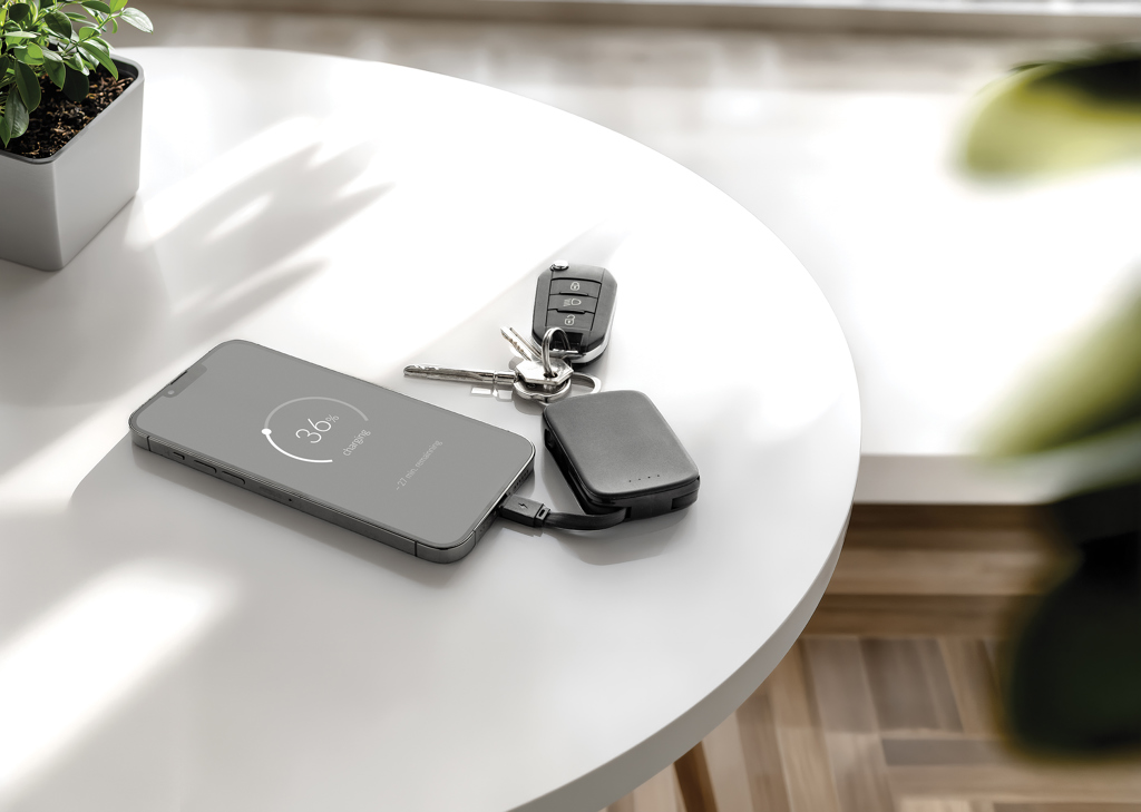 porte clés powerbank 2000mah et câbles intégrés nexo rcs