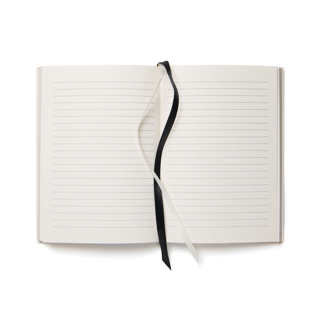 Carnet ouvert avec rubans noir et blanc